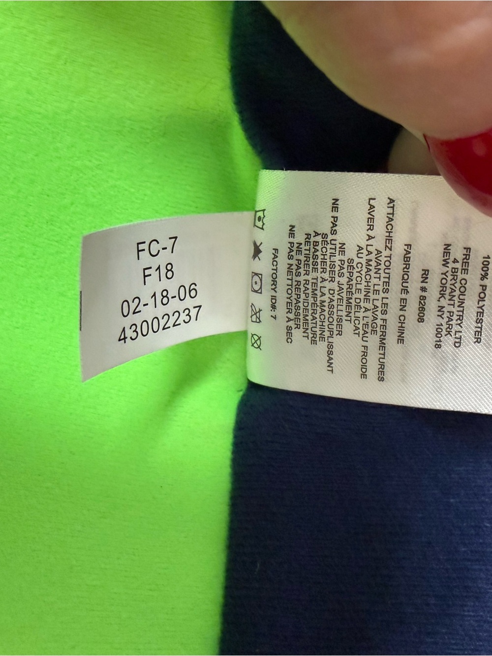 Free Country Blue Camo Hooded Softshell Jacket with Neon Green Trim - Picture 8 of 8